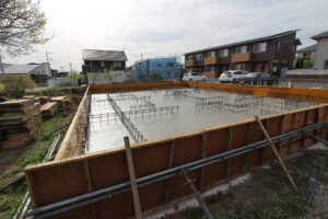高根沢町の平屋のZEH～土間部分コンクリート打設